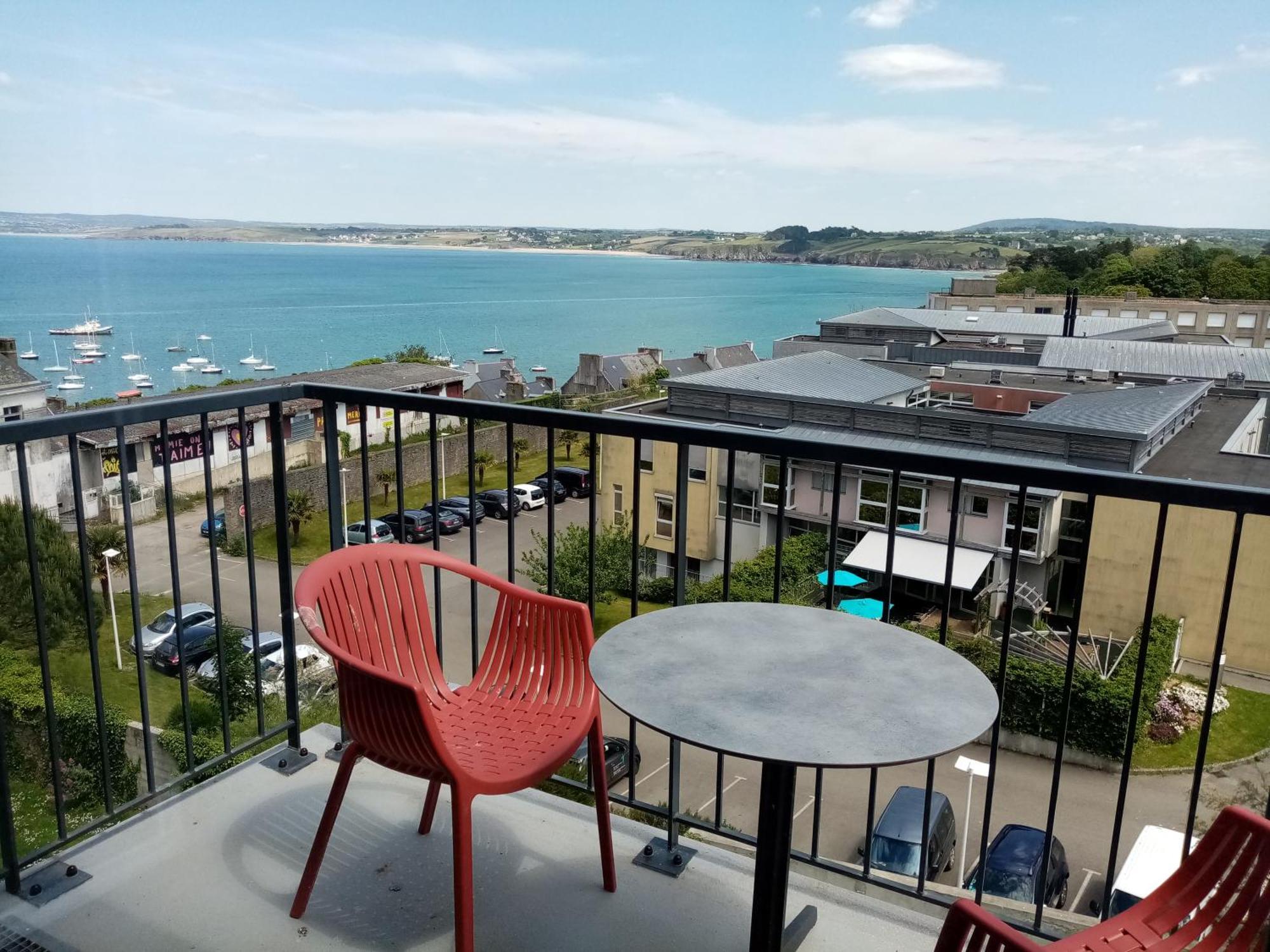 Domitys Les Greements D'Or - Residence Seniors Douarnenez Eksteriør billede