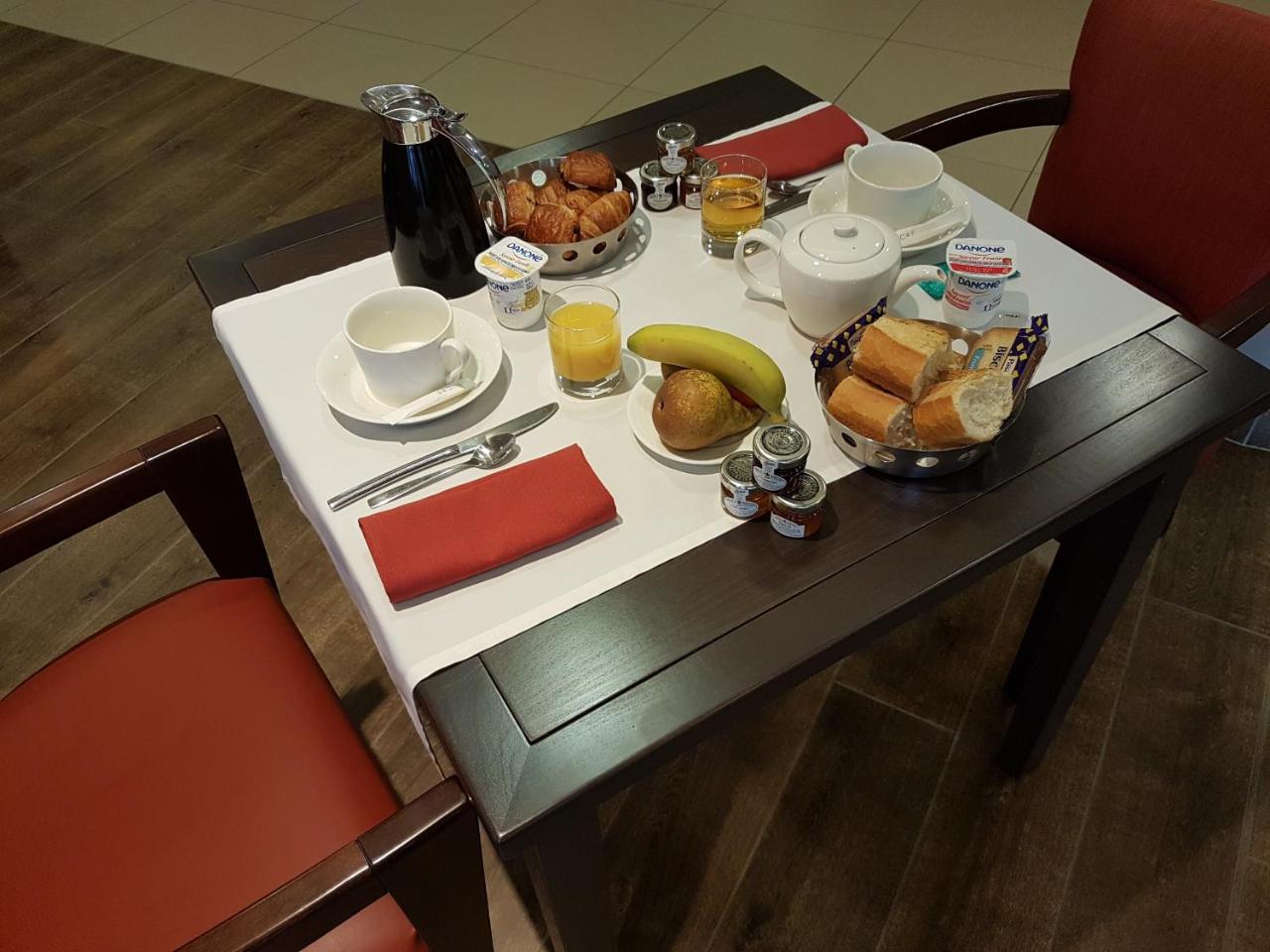 Domitys Les Greements D'Or - Residence Seniors Douarnenez Eksteriør billede