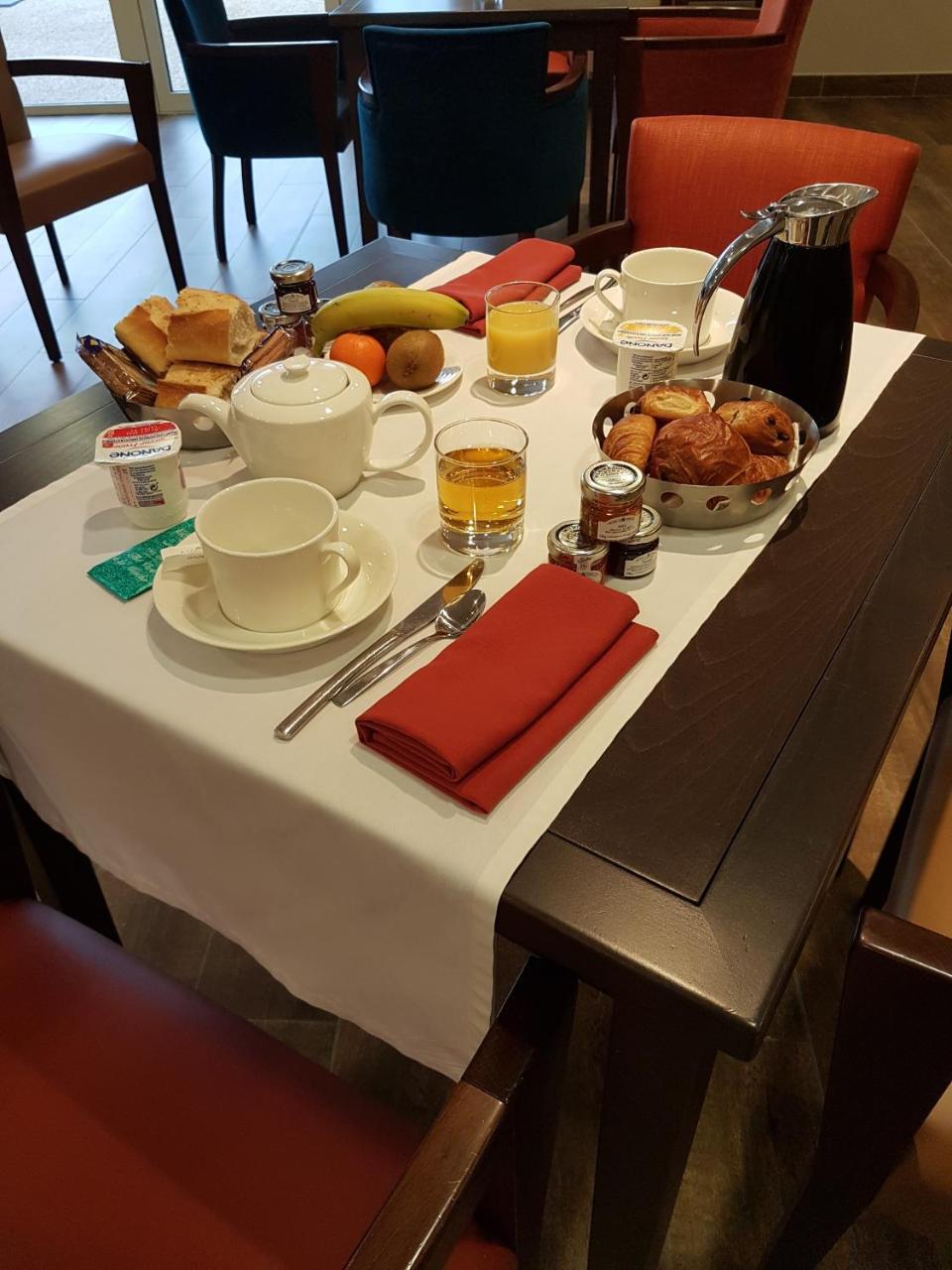 Domitys Les Greements D'Or - Residence Seniors Douarnenez Eksteriør billede